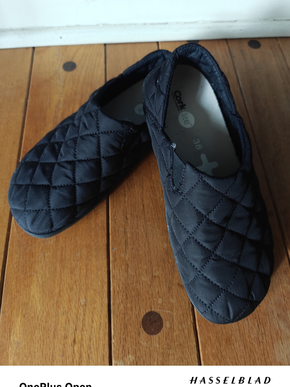 Otz Cozy Quilted Slip-On Shoes in Black